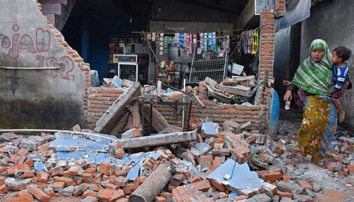 انڈونیشیا کے جزیرے لومبوک میں زلزلے سے ہلاکتوں کی تعداد 91 ہوگئی