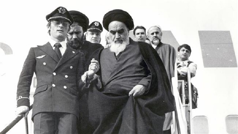 امام خمینی کی ایران آمد، اہم تاریخی واقعہ