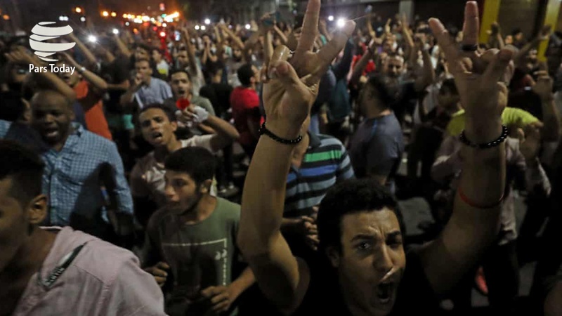 مصر میں موجودہ صدرالسیسی کے خلاف مظاہرے اوراستعفے کا مطالبہ