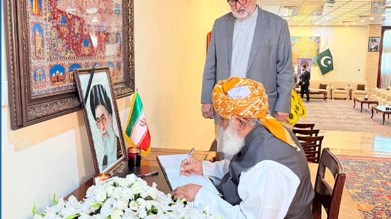 ایران اپنا نہیں بلکہ فلسطین کا دفاع کر رہا ہے: مولانا فضل الرحمٰن