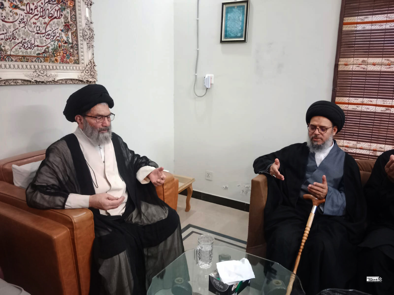 علامہ سید عقیل الغروی قائد ملت جعفریہ پاکستان آیت اللہ سید ساجد علی نقوی سے راولپنڈی میں ملاقات کر رہے ہیں۔