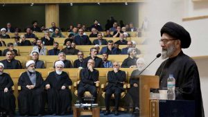 تہران کے سران ہال میں بین الاقوامی کانفرنس جس میں عالمی شخصیات شریک ہوئیں